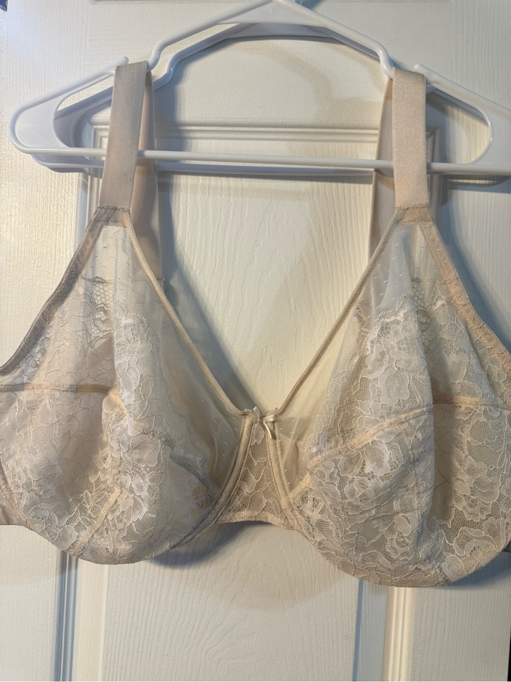 Lace Underwire Full-Coverage Bra - Beige